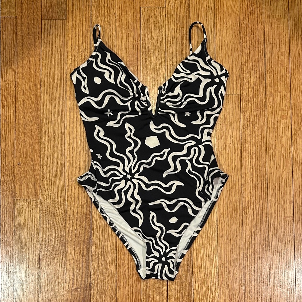 Sanctuary Black and White Patterned One-Piece Swimsuit